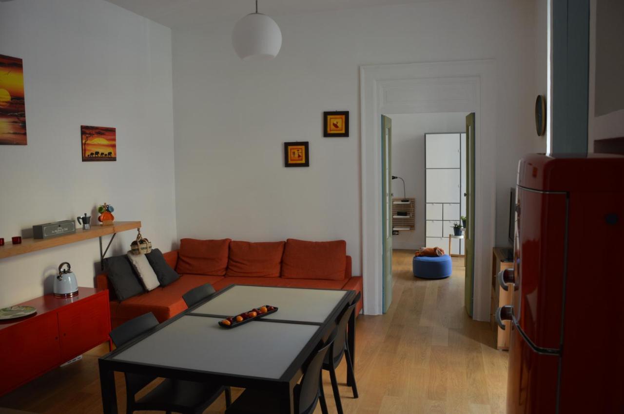 Appartamento Casa Flora Al Corso Napoli Esterno foto